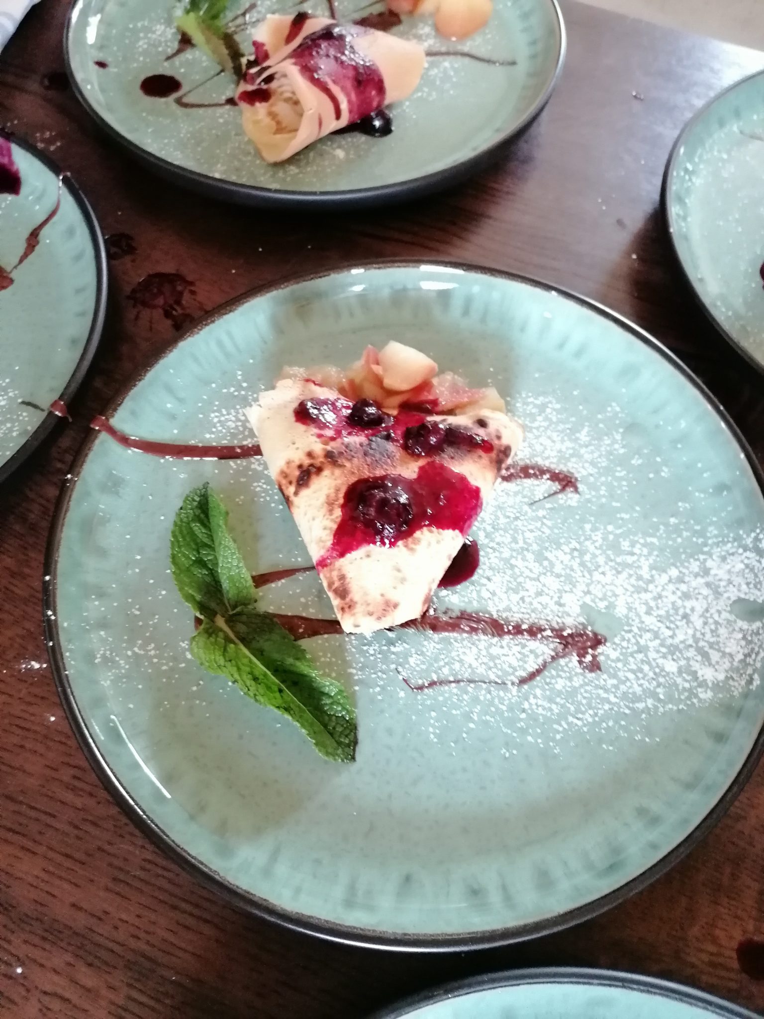 Hausgemachte Desserts von den Kochbullen